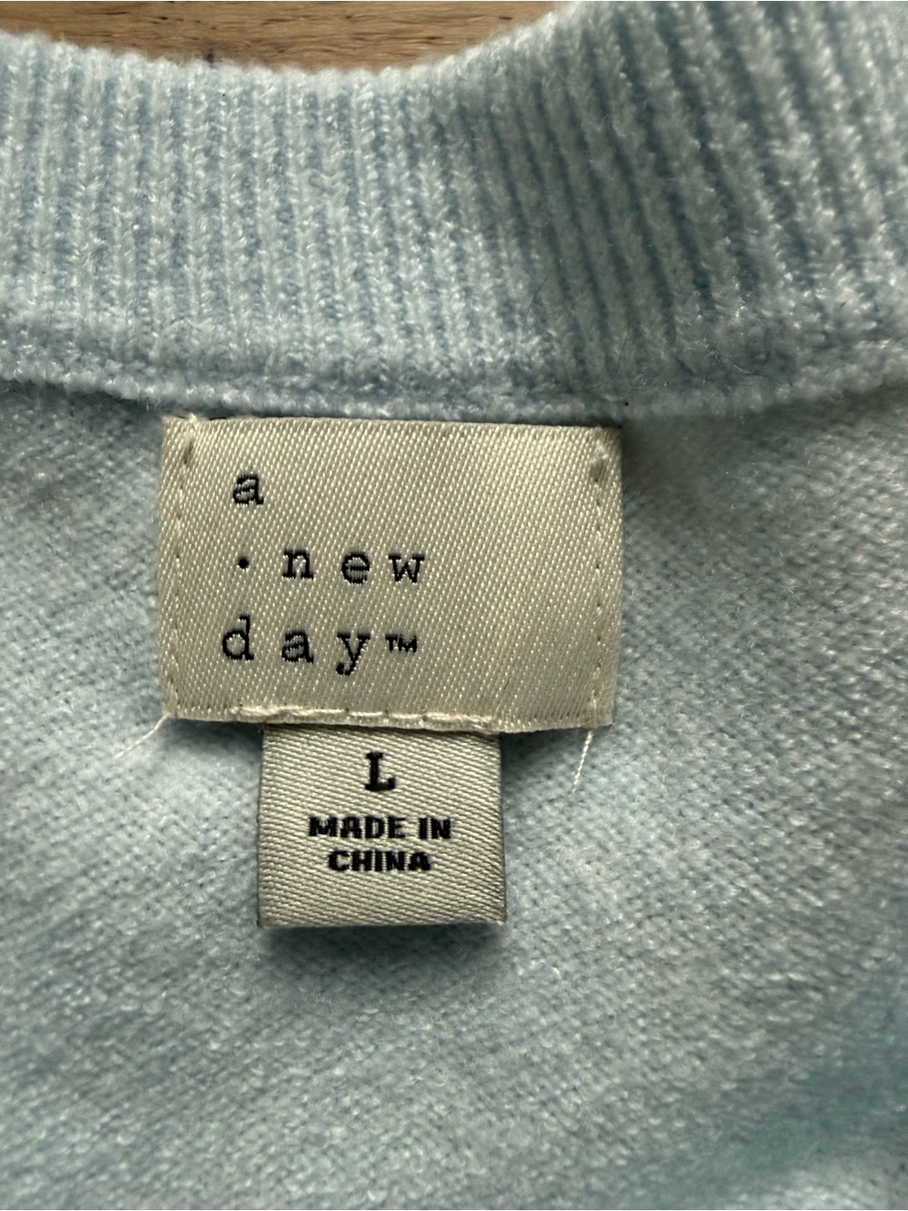 a new day Pale Blue Knit Tee with Crew Neck Women’s Size L - Picture 2 of 3
